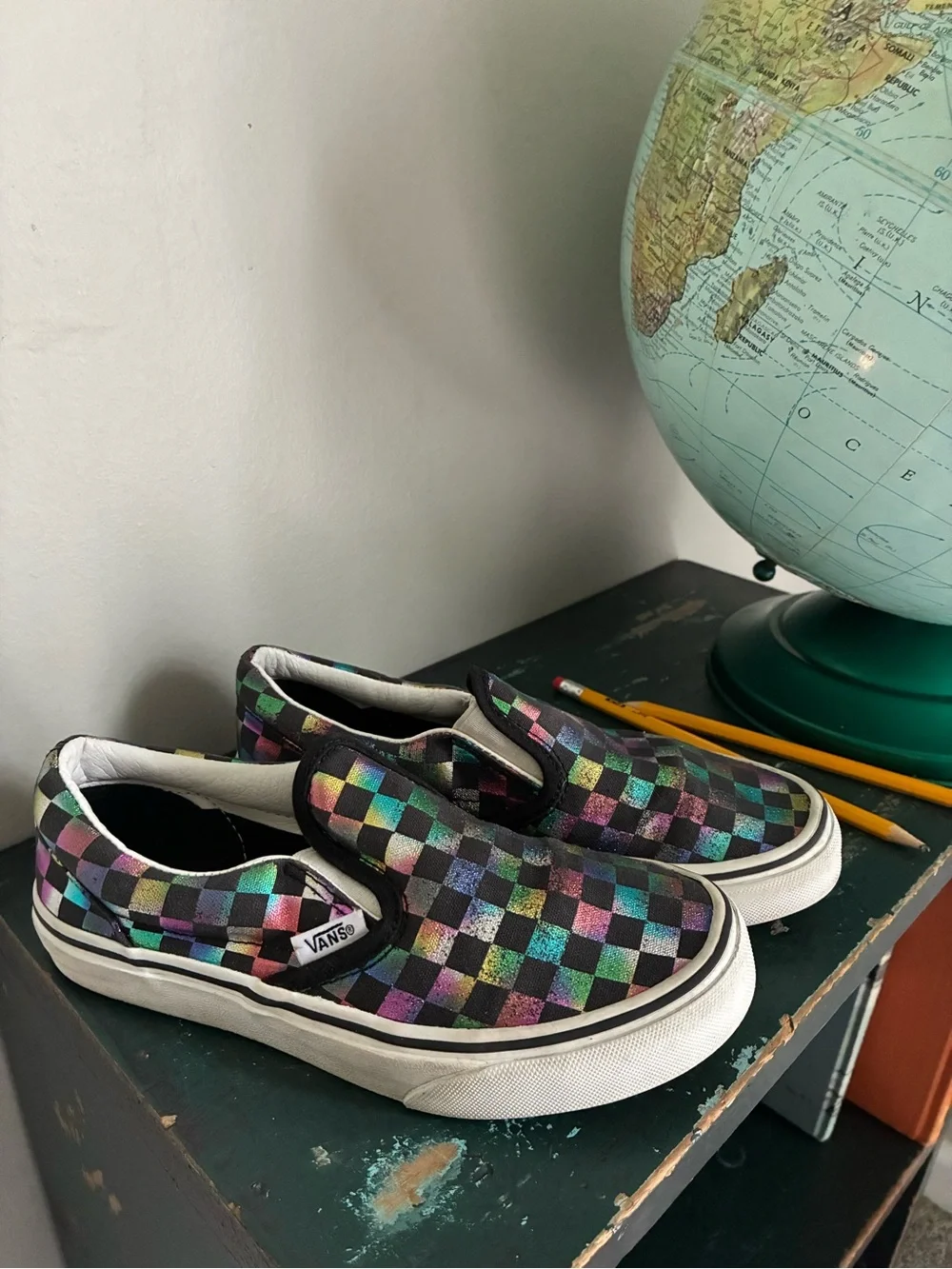 Vans Iridescent Rainbow Checkered Slip On Tennis Shoes Kids Size 2